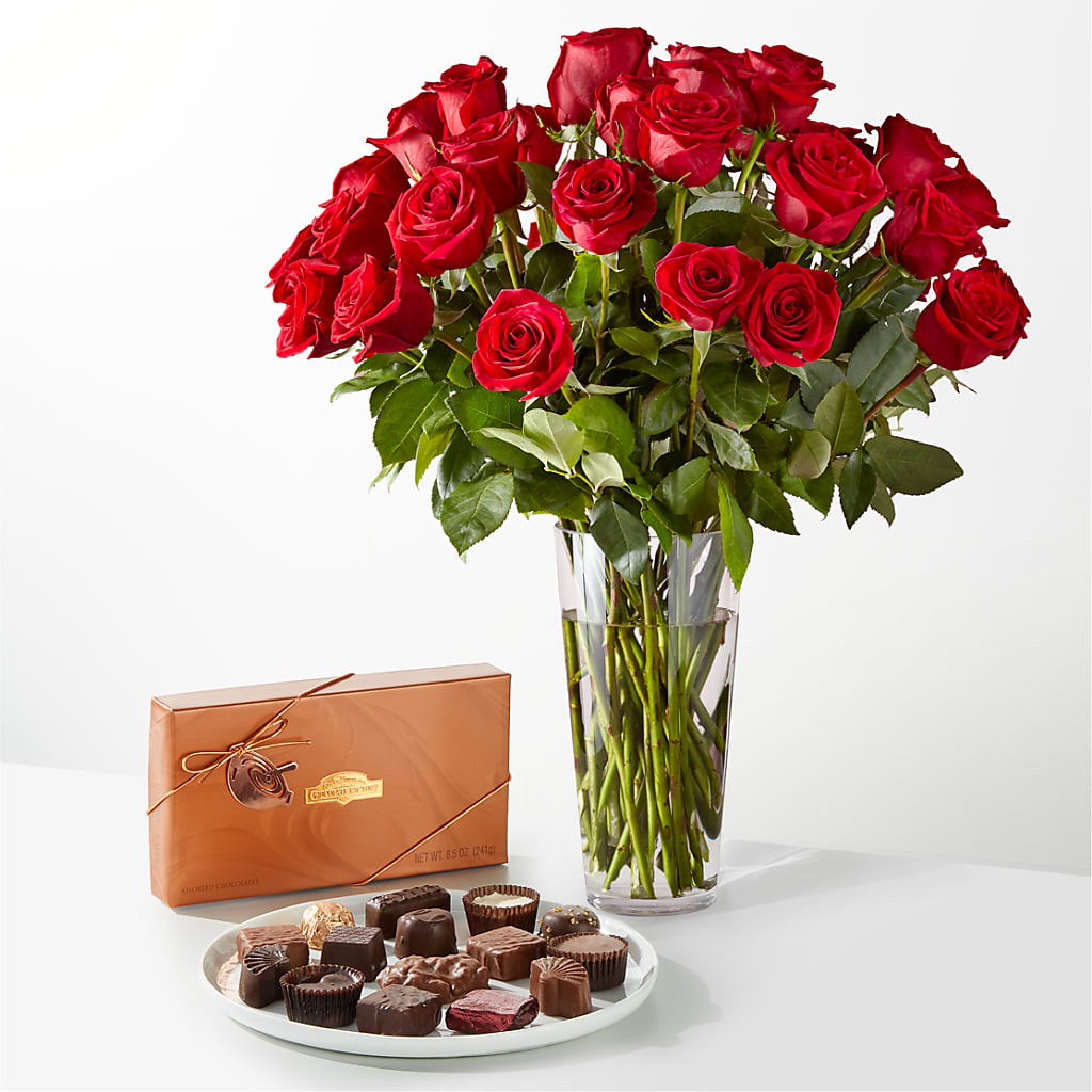 Romantic Long Stem Red Rose Bouquet Bundles – MEME'S FRANKLIN FLOWER SHOP, Franklin LA