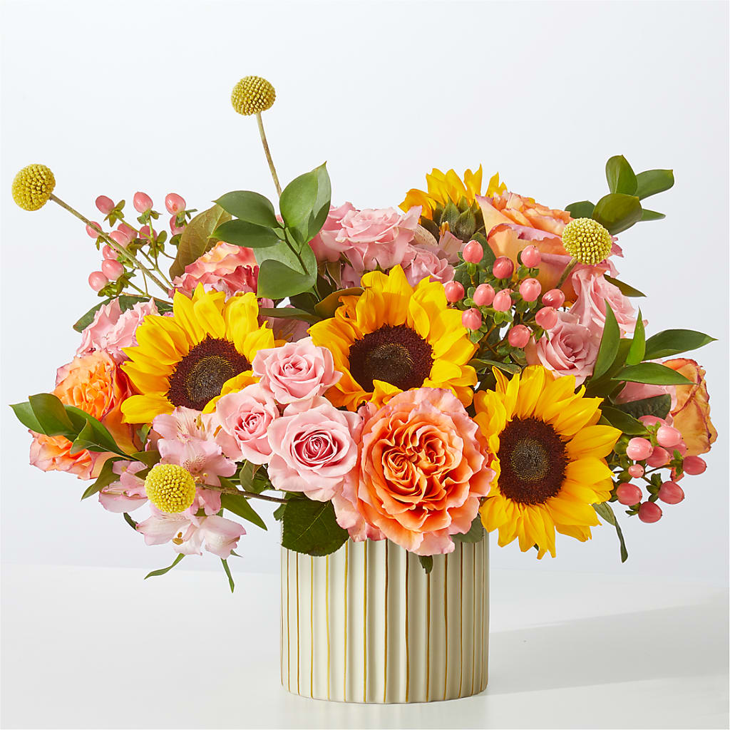 Sun's Out Bouquet – MEME'S FRANKLIN FLOWER SHOP, Franklin LA