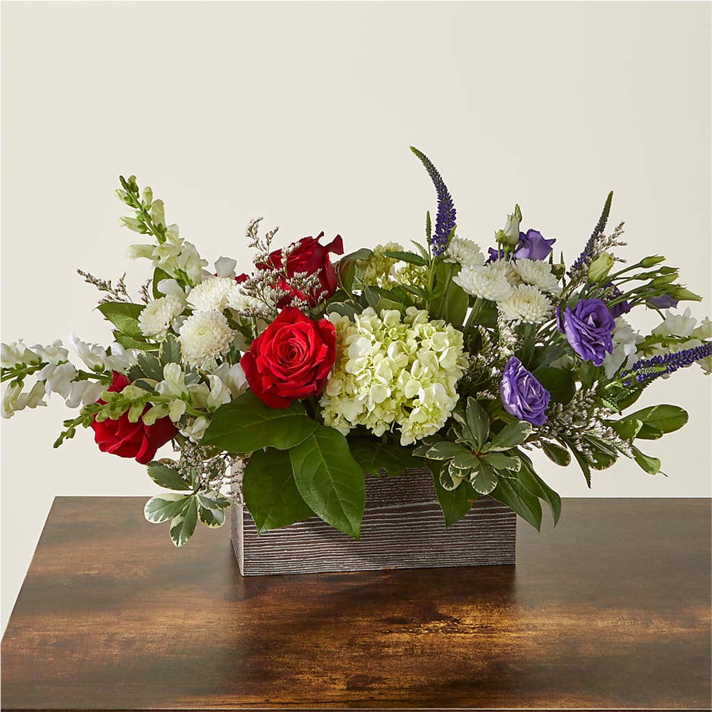 Sweet Magnolia Bouquet – MEME'S FRANKLIN FLOWER SHOP, Franklin LA