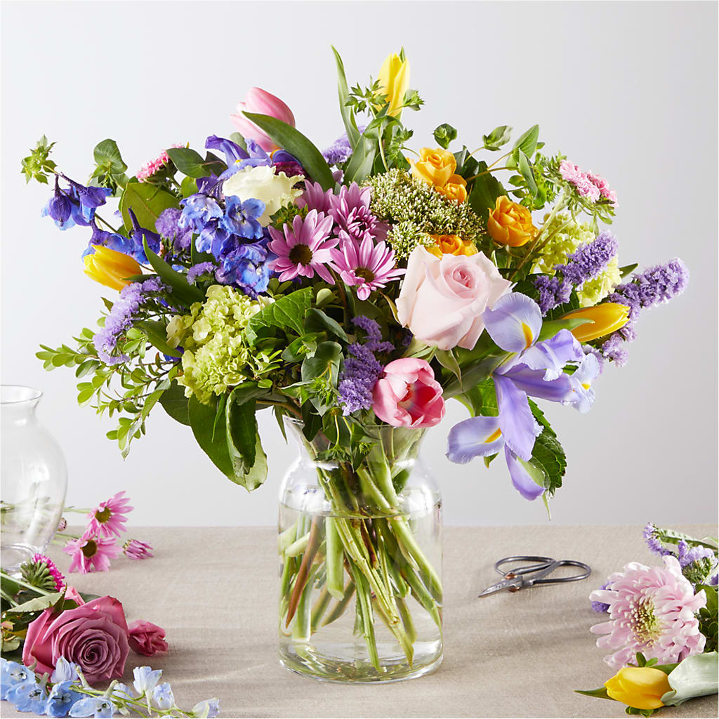 Pastel Tradition - A Florist Original – MEME'S FRANKLIN FLOWER SHOP, Franklin LA