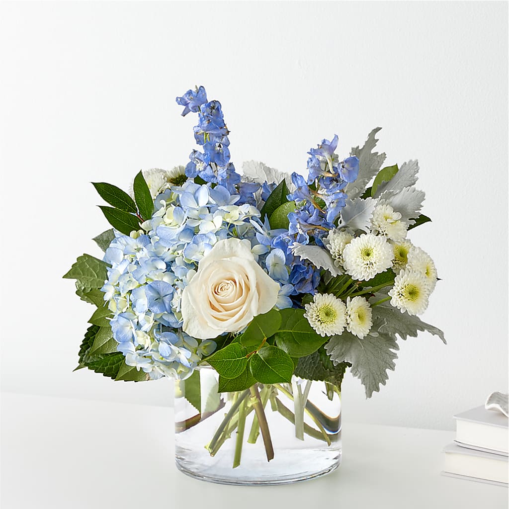 Clear Skies Bouquet – MEME'S FRANKLIN FLOWER SHOP, Franklin LA