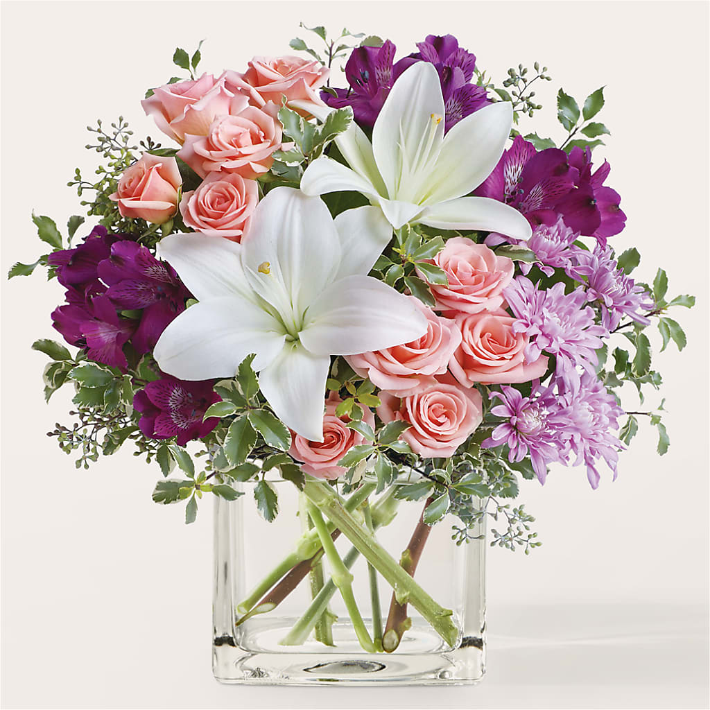 Mani Pedi Bouquet – MEME'S FRANKLIN FLOWER SHOP, Franklin LA