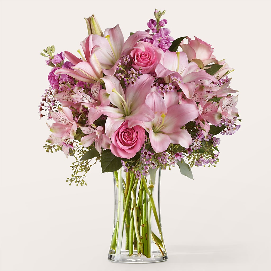 Gentle Gesture Bouquet – MEME'S FRANKLIN FLOWER SHOP, Franklin LA