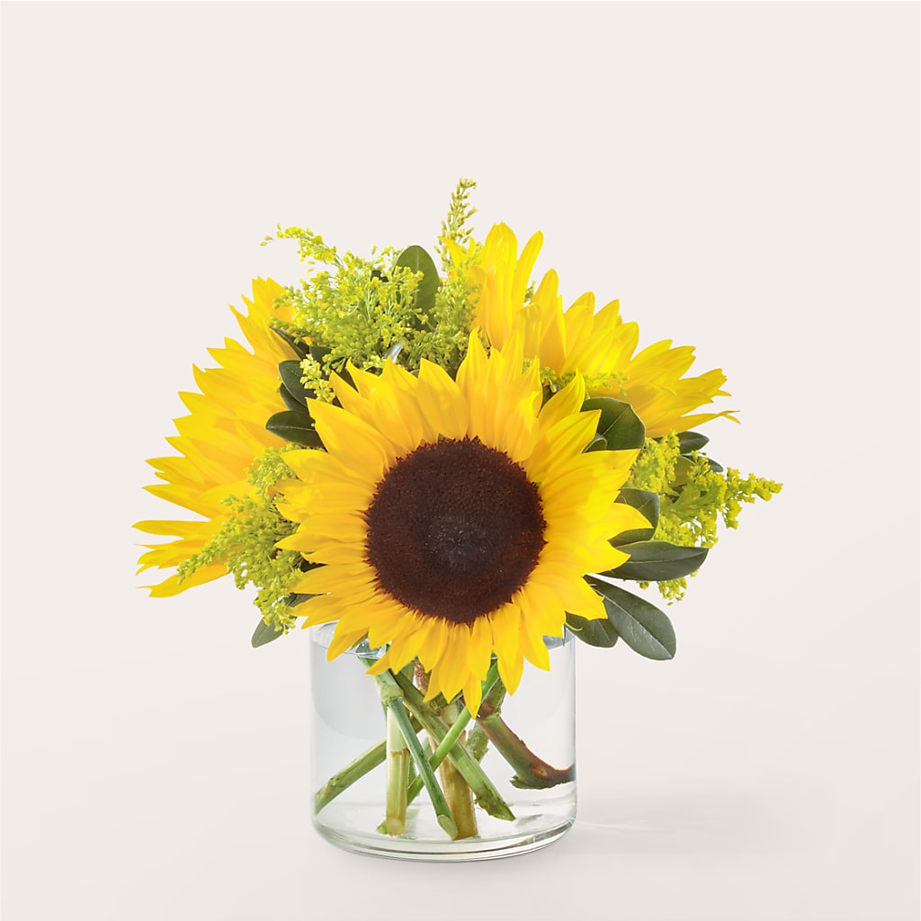 Beaming Sunflower Bouquet – MEME'S FRANKLIN FLOWER SHOP, Franklin LA