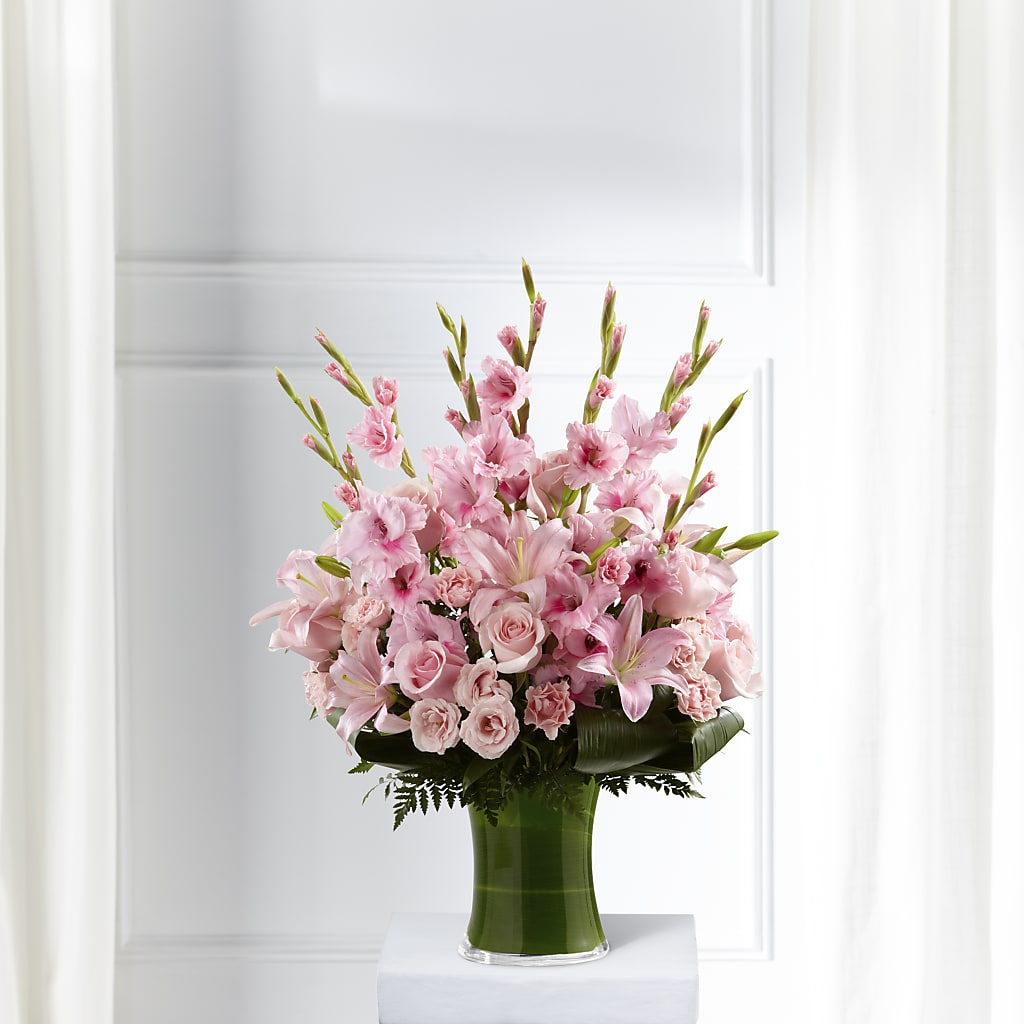 Lovely Tribute Bouquet – MEME'S FRANKLIN FLOWER SHOP, Franklin LA