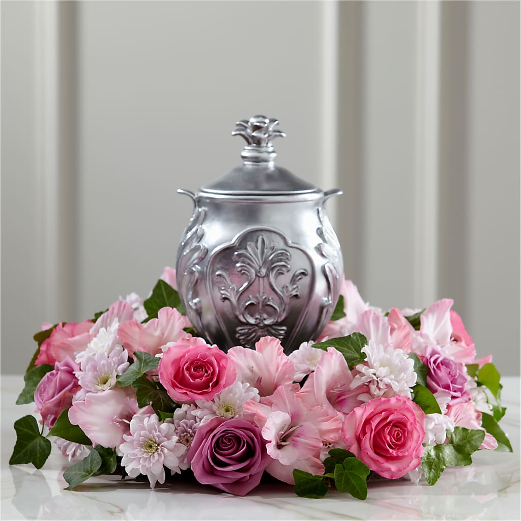 Glorious Tribute Arrangement – MEME'S FRANKLIN FLOWER SHOP, Franklin LA