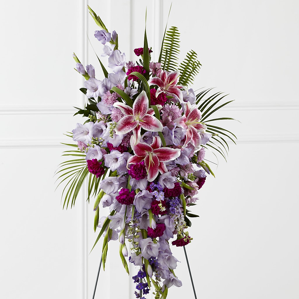 Tender Touch Standing Spray – MEME'S FRANKLIN FLOWER SHOP, Franklin LA
