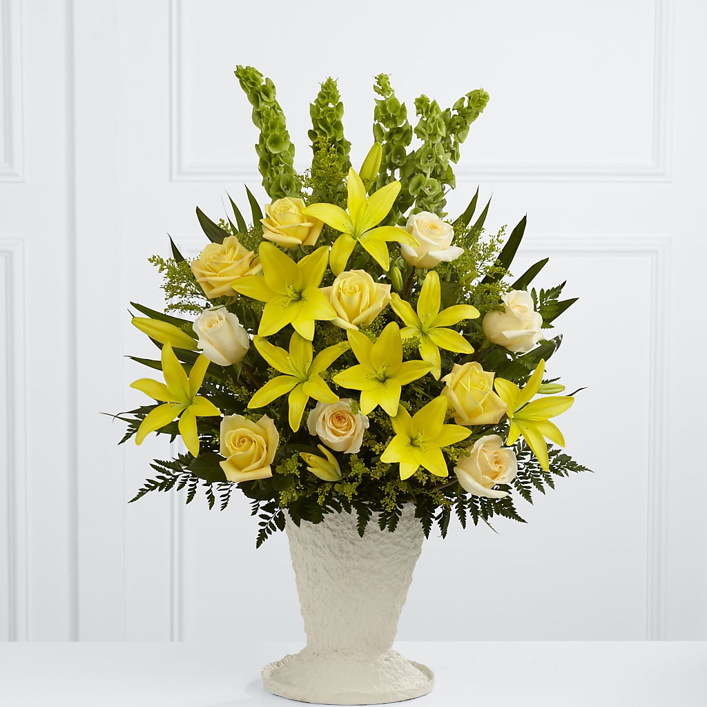 Golden Memories Arrangement – MEME'S FRANKLIN FLOWER SHOP, Franklin LA