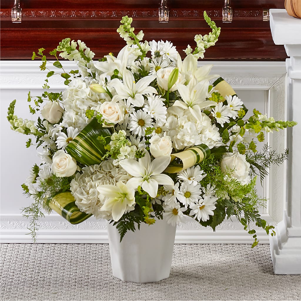Thoughts of Tranquility Floor Basket – MEME'S FRANKLIN FLOWER SHOP, Franklin LA