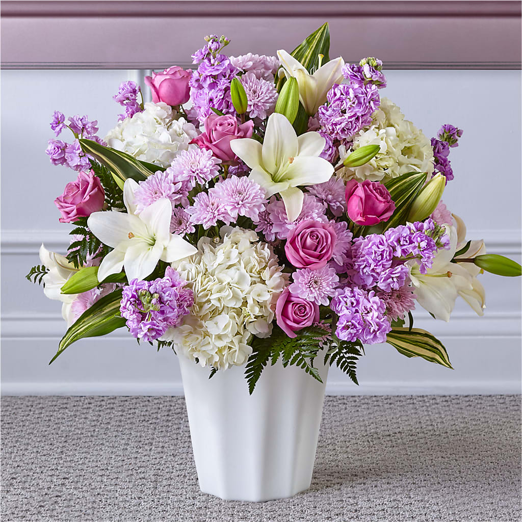 Heaven Sent Floor Basket – MEME'S FRANKLIN FLOWER SHOP, Franklin LA