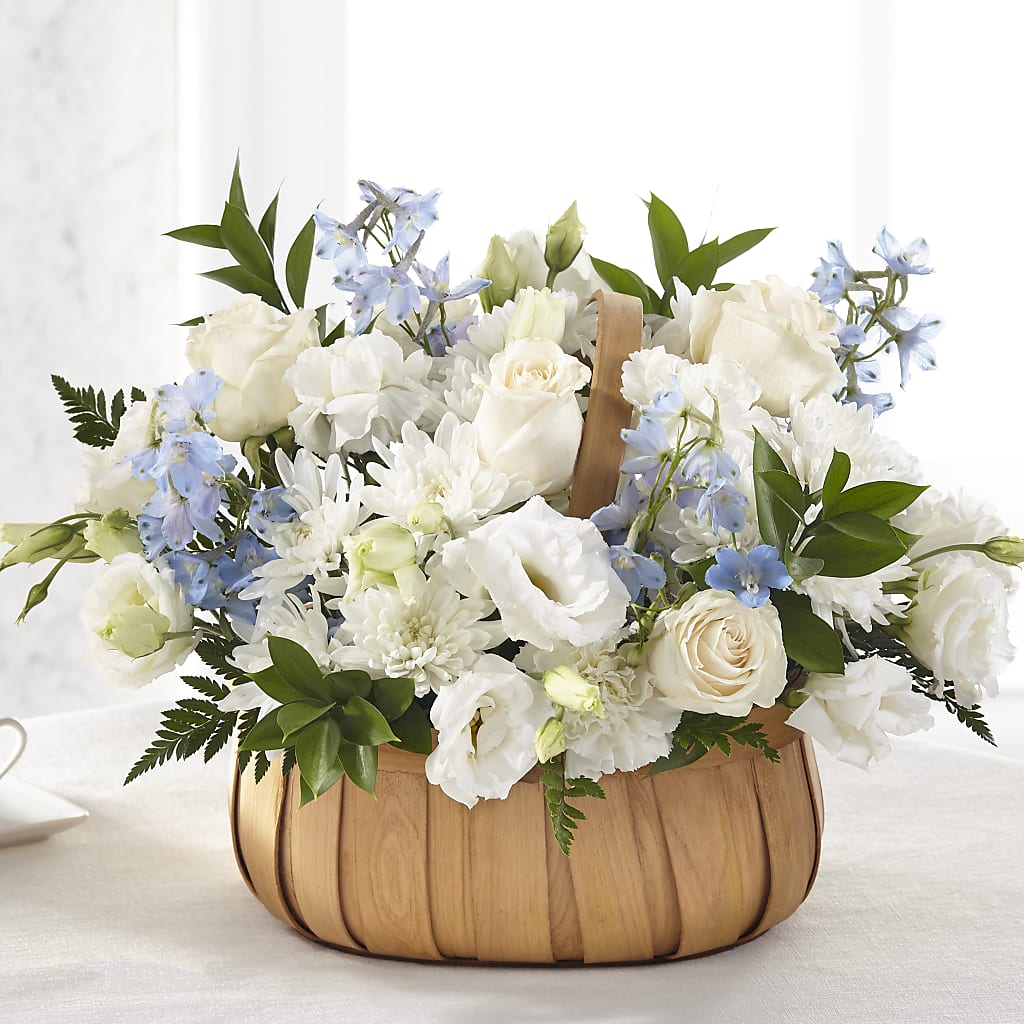 Sincerely Heartfelt Basket – MEME'S FRANKLIN FLOWER SHOP, Franklin LA