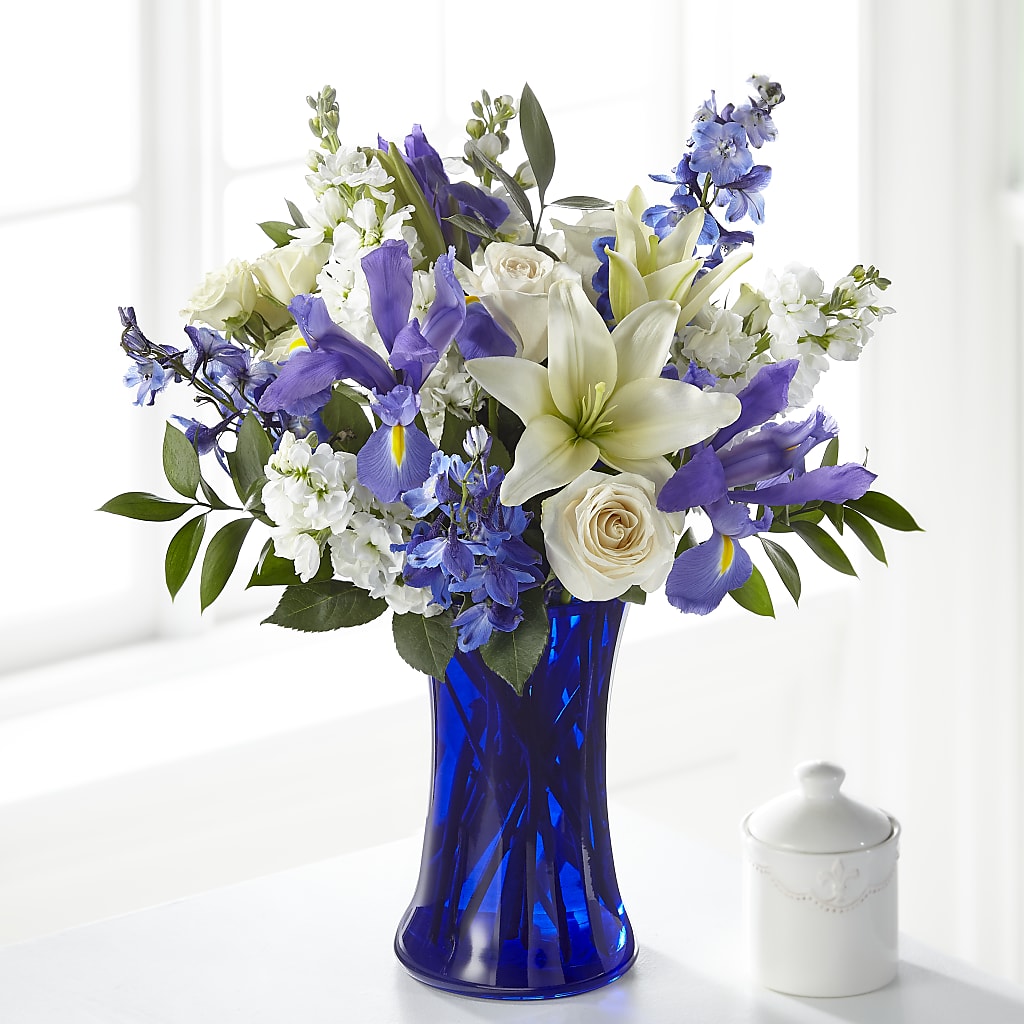 Calming Comfort Bouquet – MEME'S FRANKLIN FLOWER SHOP, Franklin LA