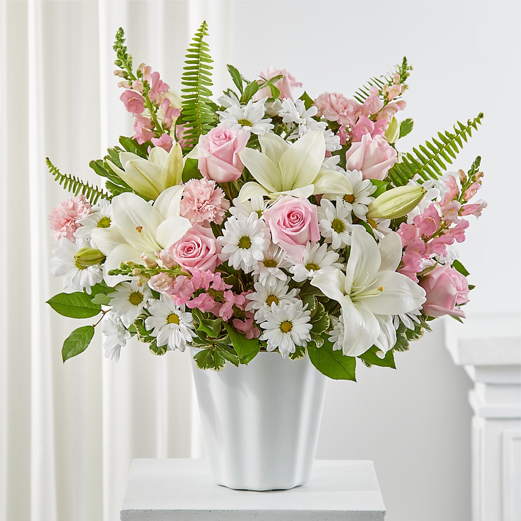 Soft Touch Tabletop Basket – MEME'S FRANKLIN FLOWER SHOP, Franklin LA