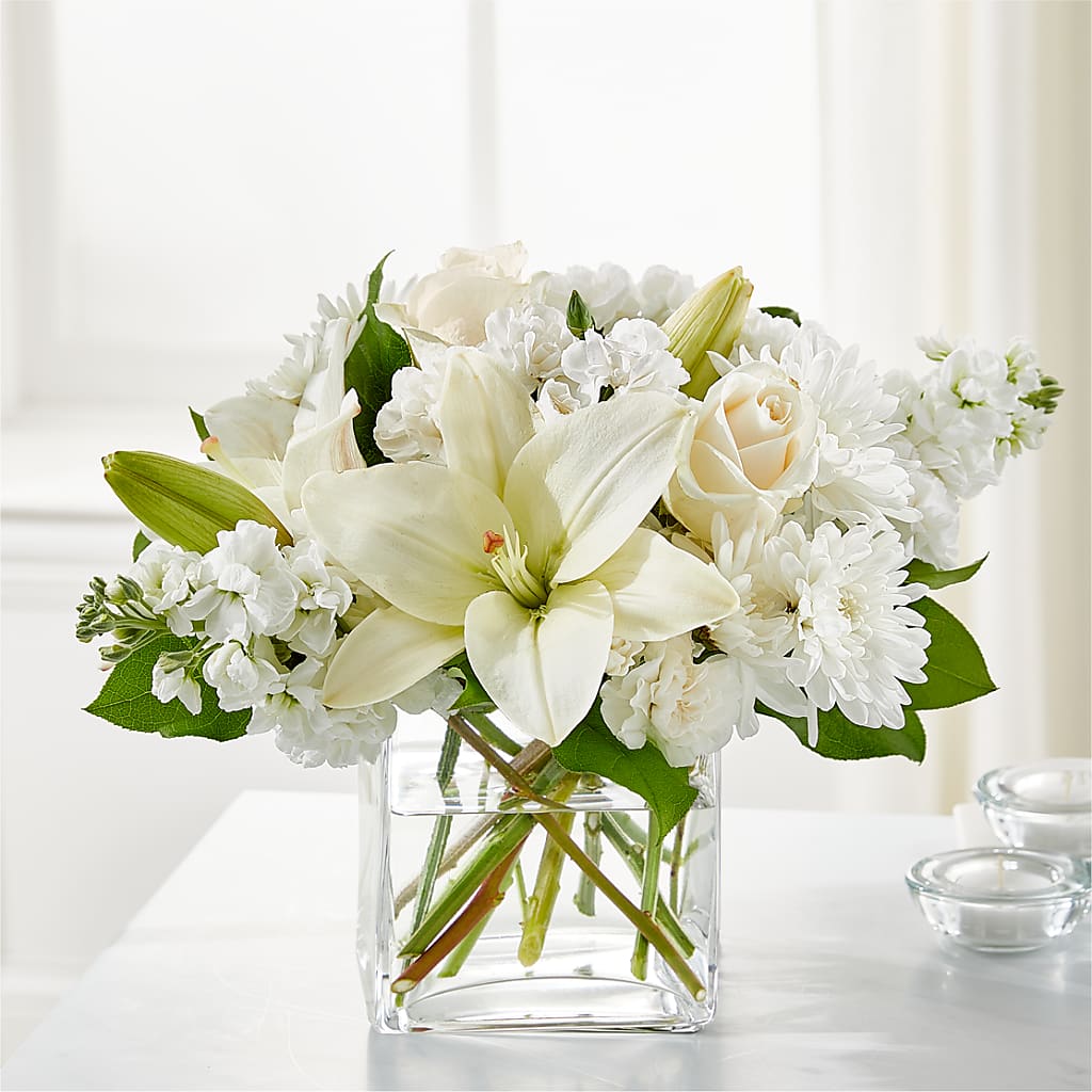 Gentle Breeze Bouquet – MEME'S FRANKLIN FLOWER SHOP, Franklin LA