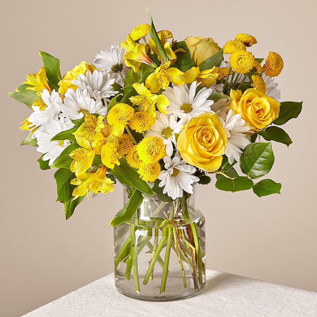 Sunny Sentiments Bouquet – MEME'S FRANKLIN FLOWER SHOP, Franklin LA