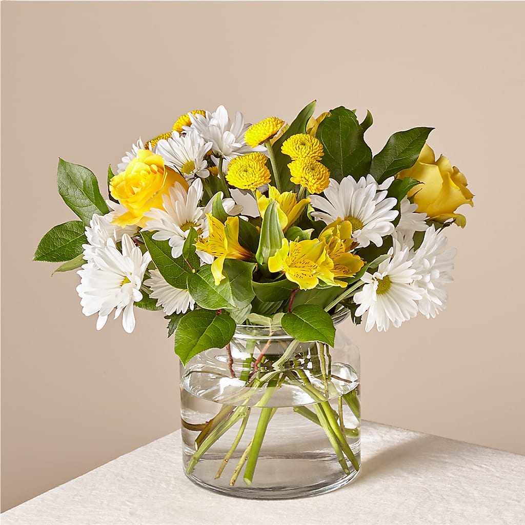 Sunny Sentiments Bouquet – MEME'S FRANKLIN FLOWER SHOP, Franklin LA