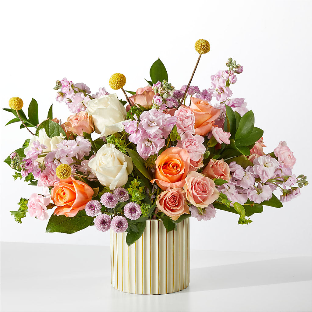 French Market Bouquet with Ivory Vase – MEME'S FRANKLIN FLOWER SHOP, Franklin LA