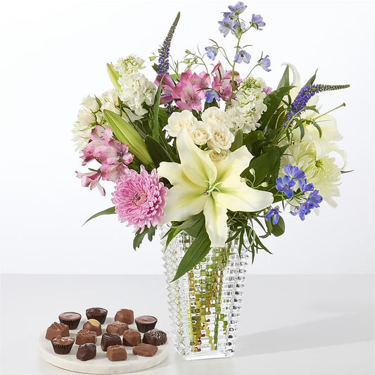 Winter Celebration Bouquet – MEME'S FRANKLIN FLOWER SHOP, Franklin LA