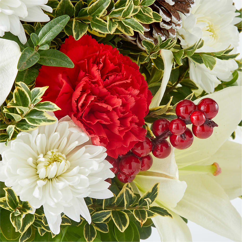 Festive Moments Tree – MEME'S FRANKLIN FLOWER SHOP, Franklin LA