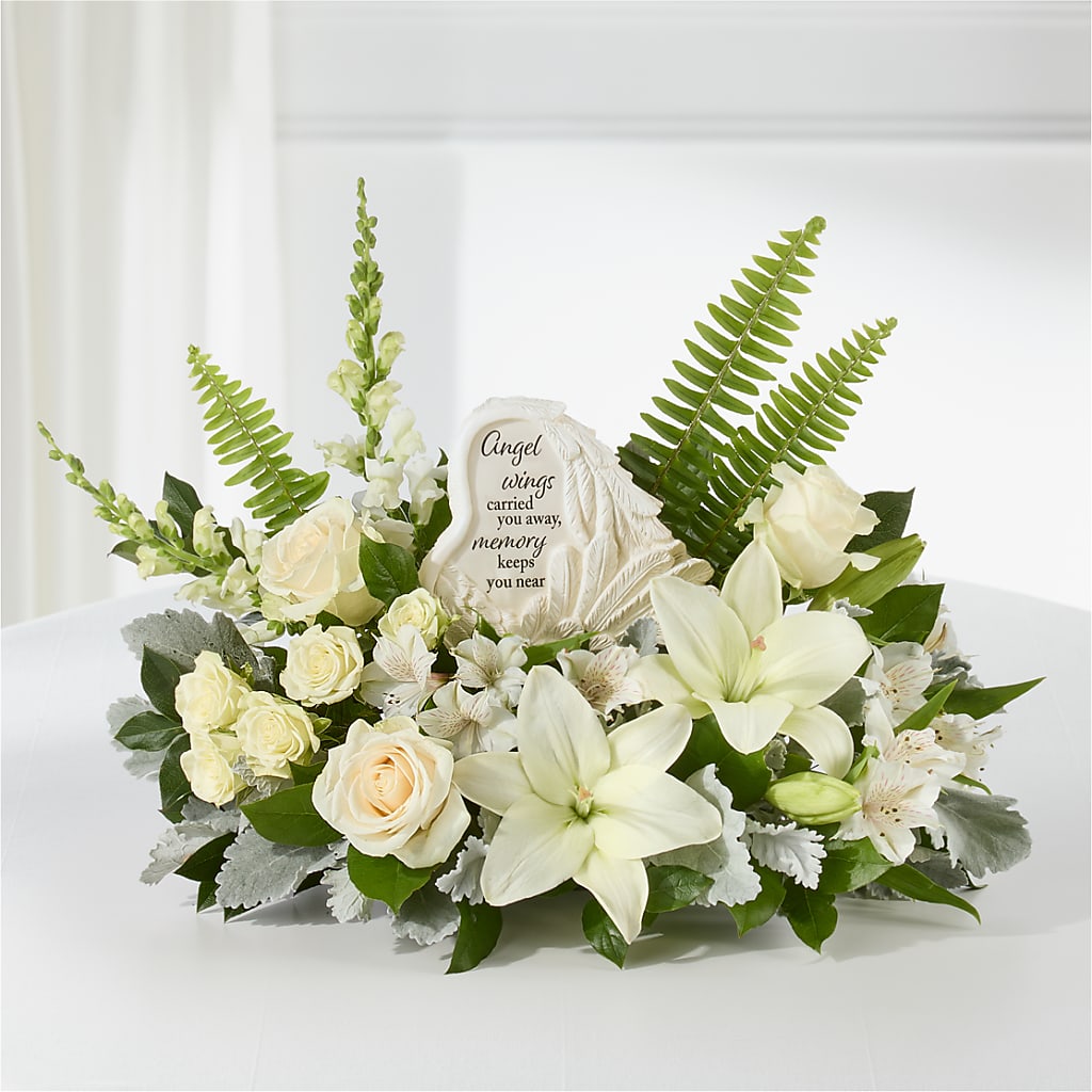 Holding You Close Arrangement – MEME'S FRANKLIN FLOWER SHOP, Franklin LA