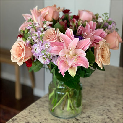 Romantique Bouquet – MEME'S FRANKLIN FLOWER SHOP, Franklin LA