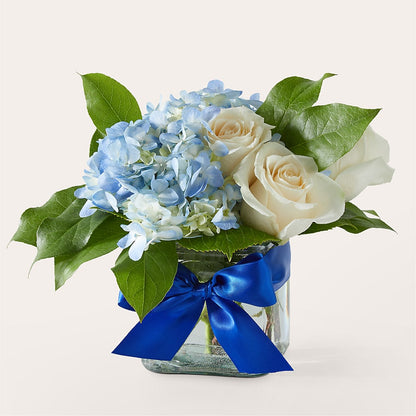 Sky Blue Delight Bouquet – MEME'S FRANKLIN FLOWER SHOP, Franklin LA
