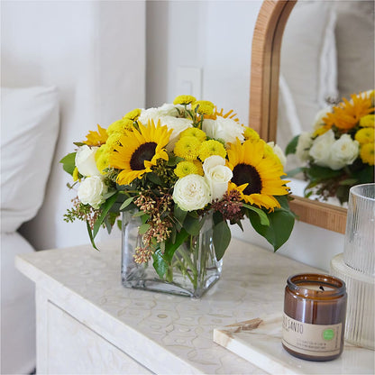 Luminous Morning Bouquet – MEME'S FRANKLIN FLOWER SHOP, Franklin LA