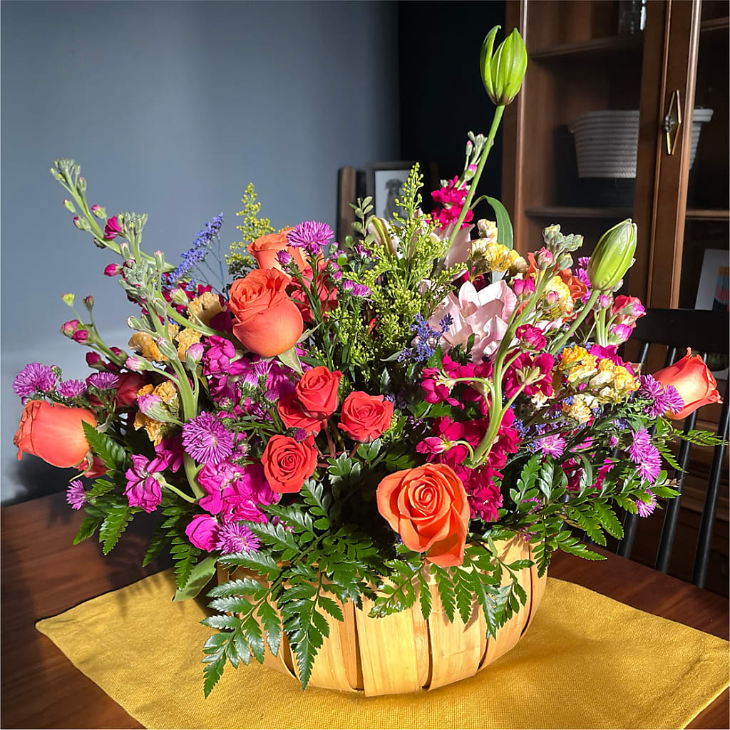 Garden of Life Basket – MEME'S FRANKLIN FLOWER SHOP, Franklin LA
