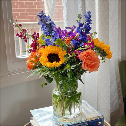Rays of Life Bouquet – MEME'S FRANKLIN FLOWER SHOP, Franklin LA