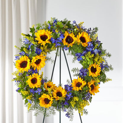 Bright Rays Wreath – MEME'S FRANKLIN FLOWER SHOP, Franklin LA