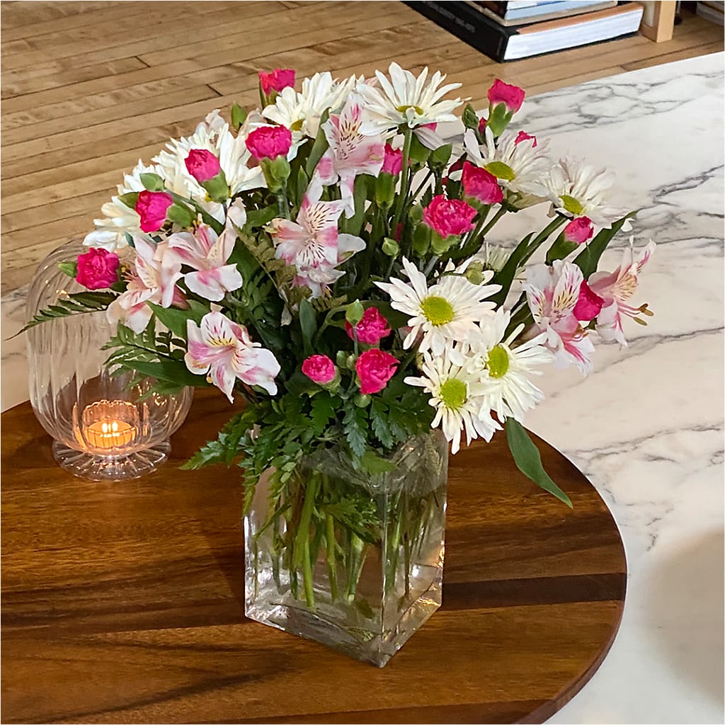 Sweet Surprises® Bouquet – MEME'S FRANKLIN FLOWER SHOP, Franklin LA