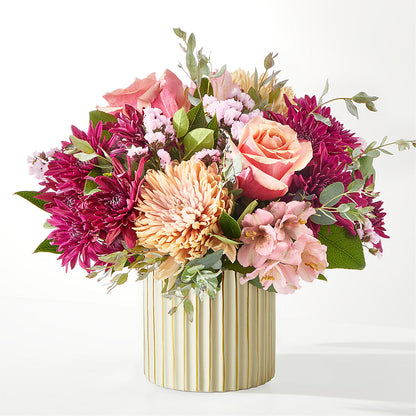 Berry Cobbler Bouquet with Ivory Vase – MEME'S FRANKLIN FLOWER SHOP, Franklin LA