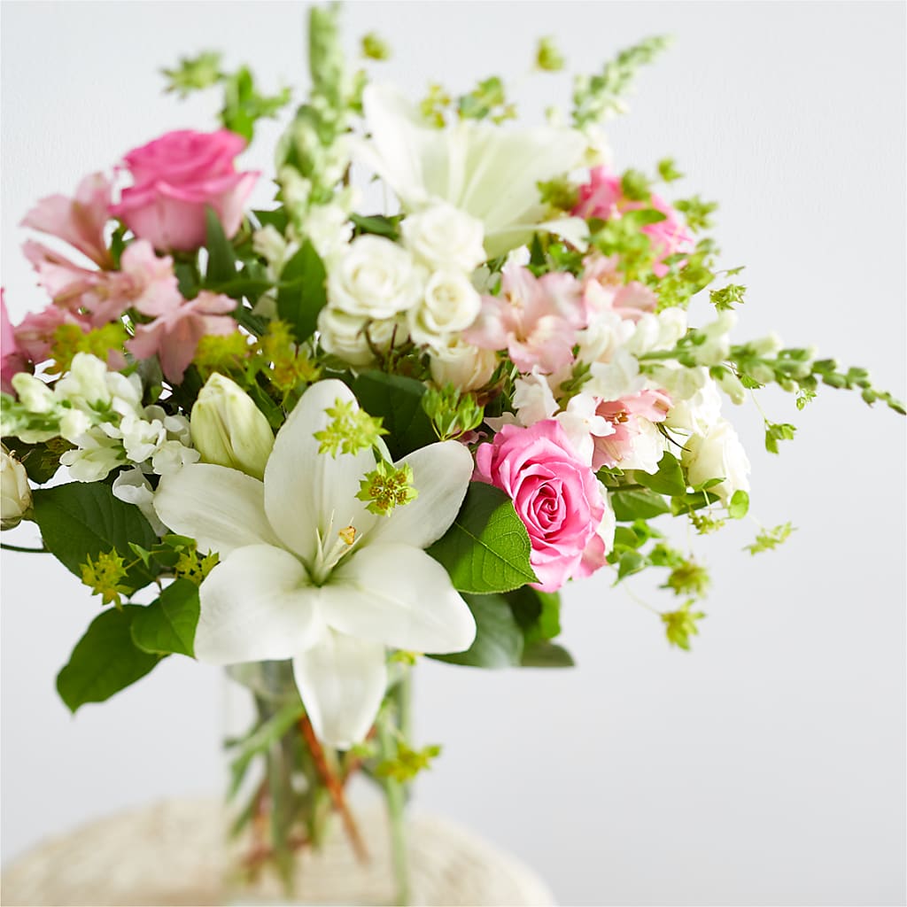 Fondly Bouquet – MEME'S FRANKLIN FLOWER SHOP, Franklin LA