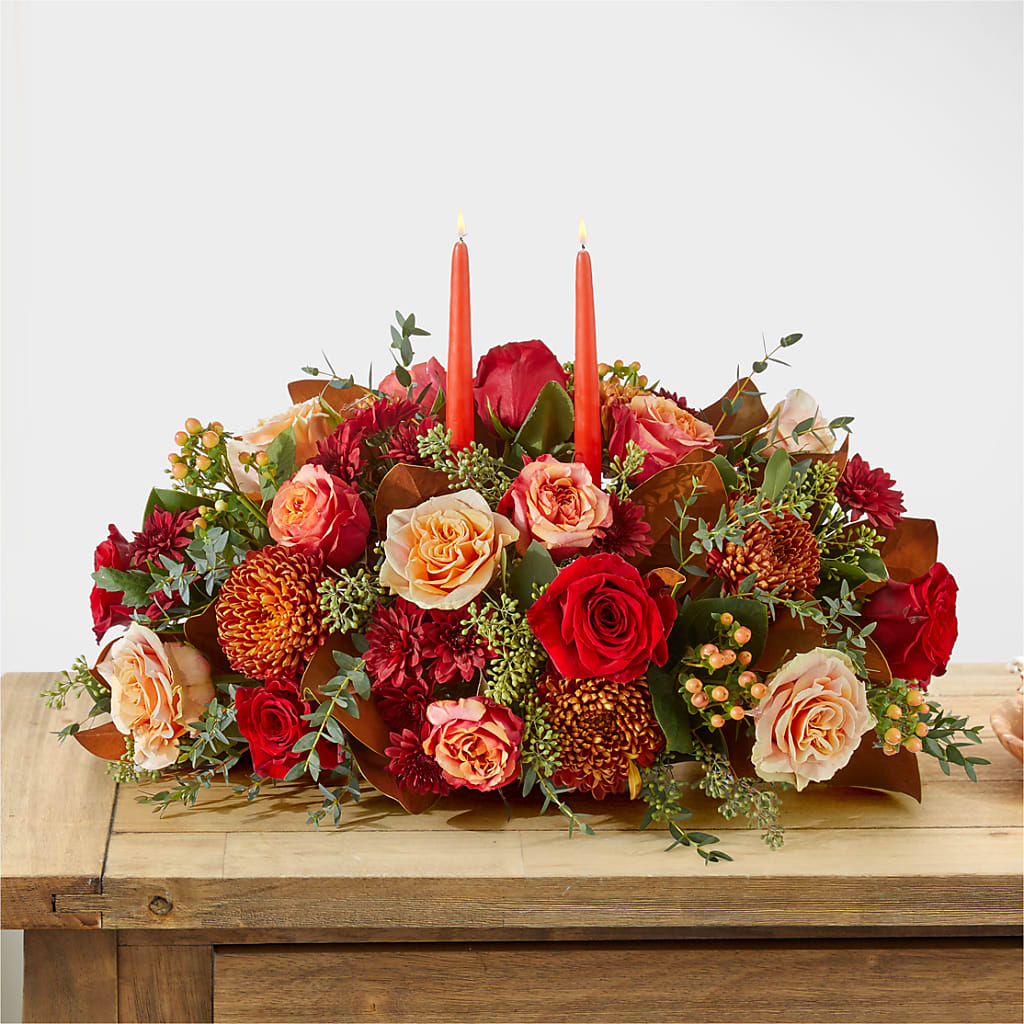 Gather Near Centerpiece – MEME'S FRANKLIN FLOWER SHOP, Franklin LA