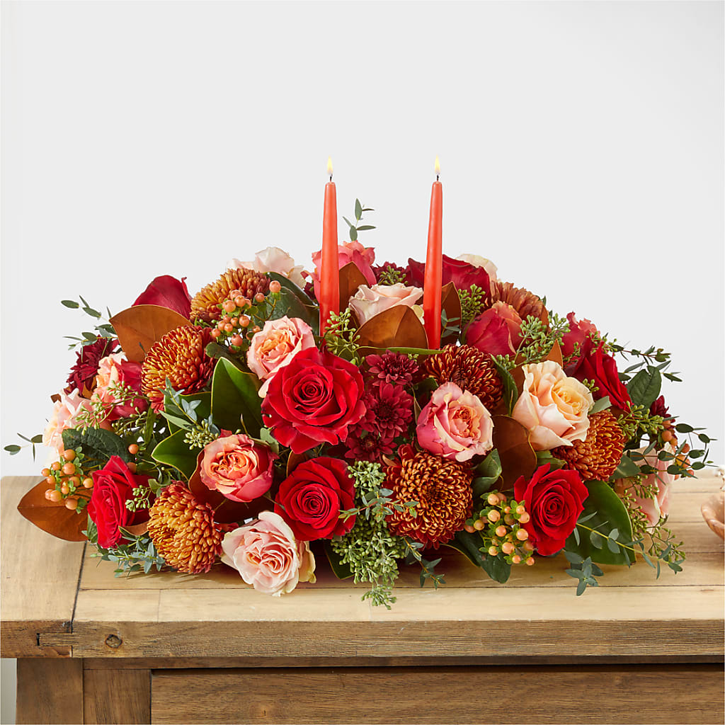 Gather Near Centerpiece – MEME'S FRANKLIN FLOWER SHOP, Franklin LA