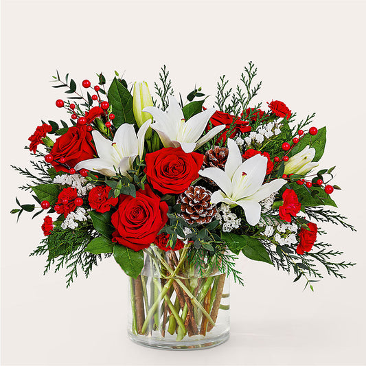 Best in Snow Bouquet – MEME'S FRANKLIN FLOWER SHOP, Franklin LA