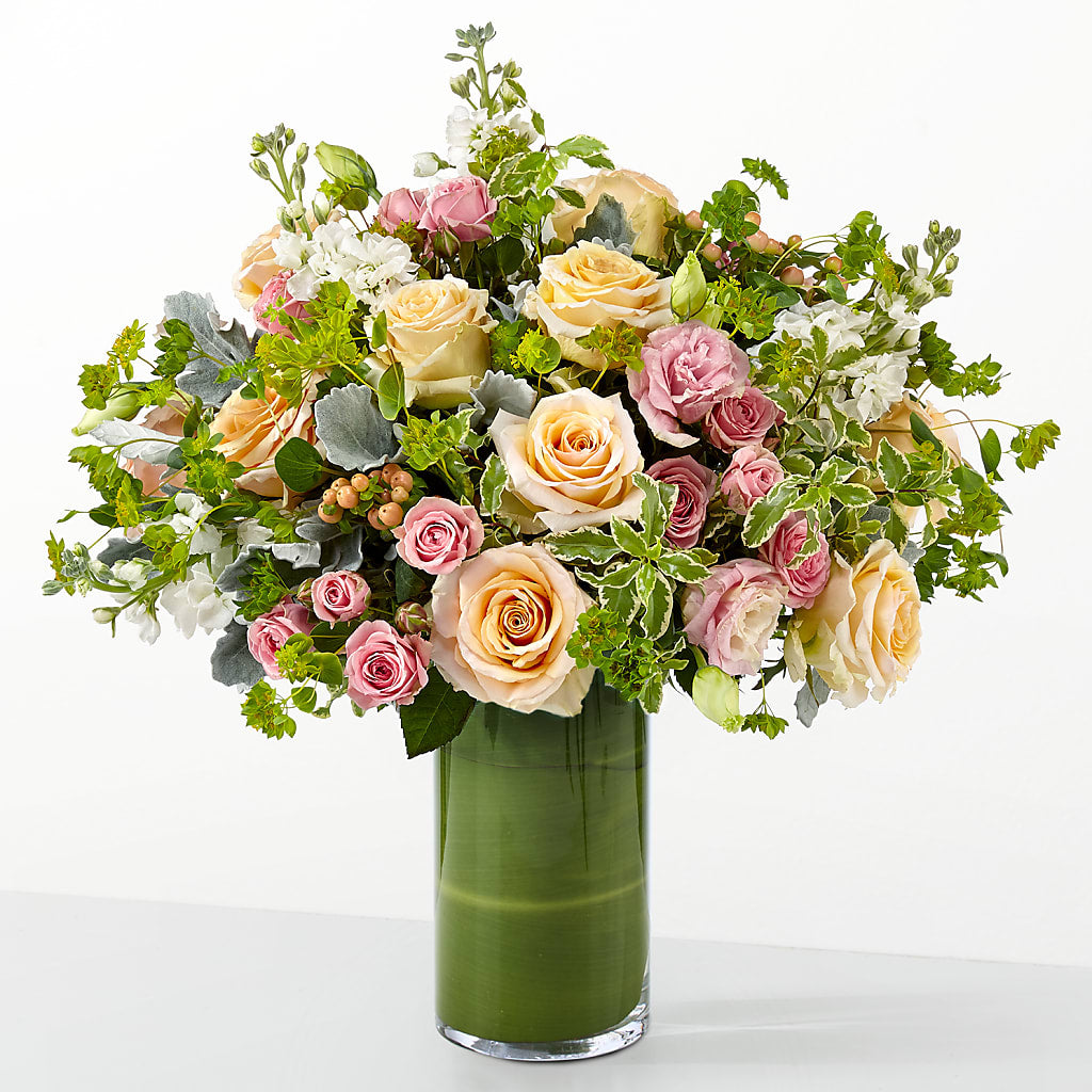 The Glamour Shot – MEME'S FRANKLIN FLOWER SHOP, Franklin LA