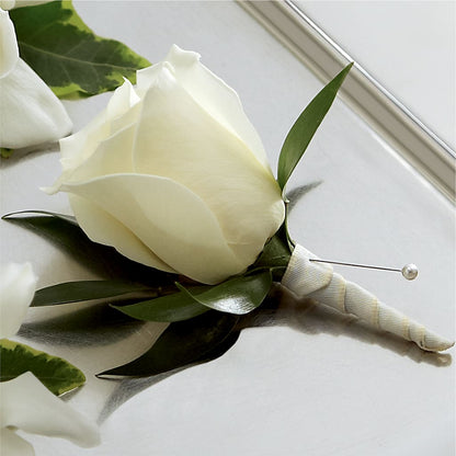 White Rose Boutonniere – MEME'S FRANKLIN FLOWER SHOP, Franklin LA